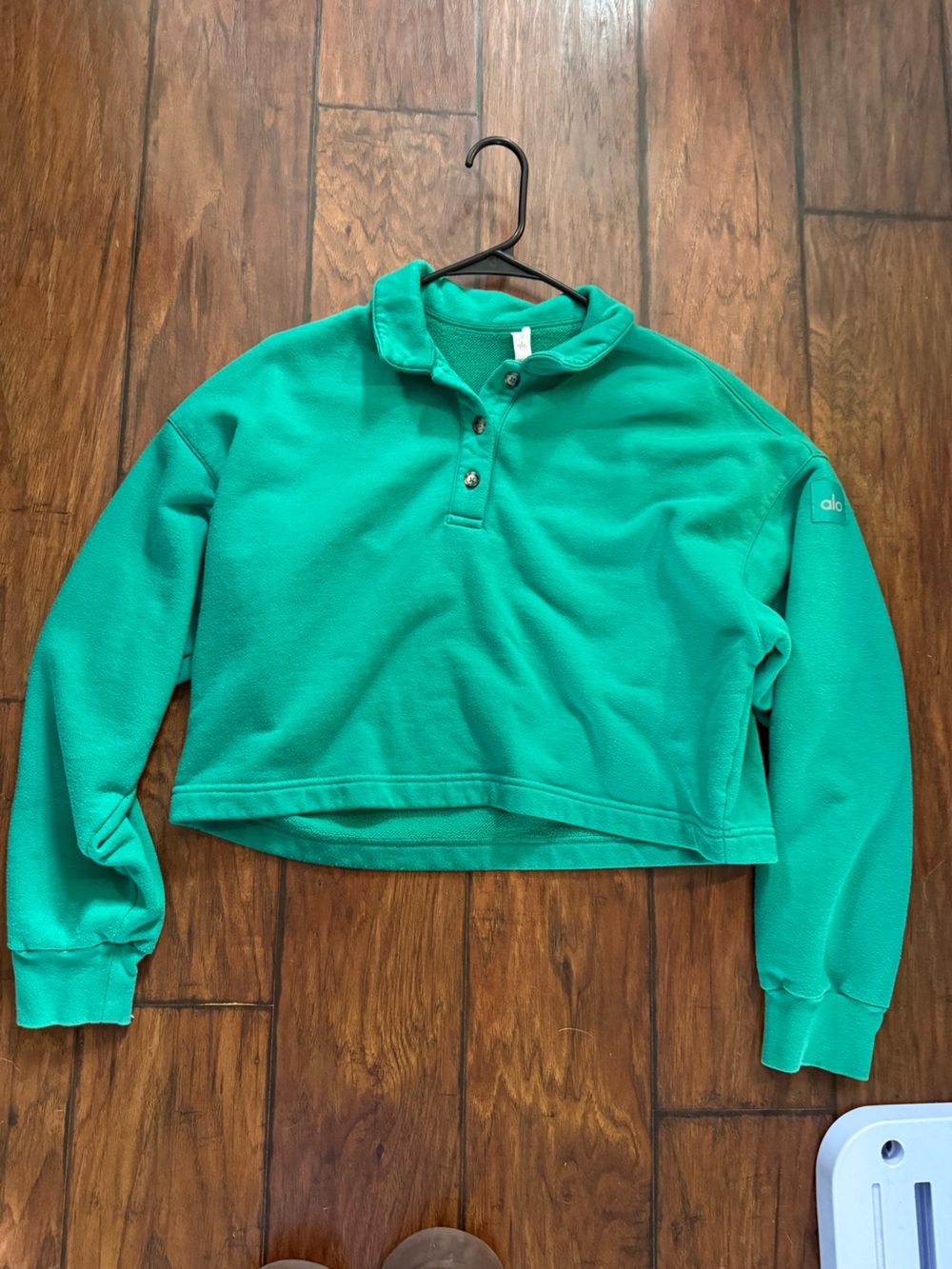 ALO Yoga Teal Snap-Front Cropped Pullover